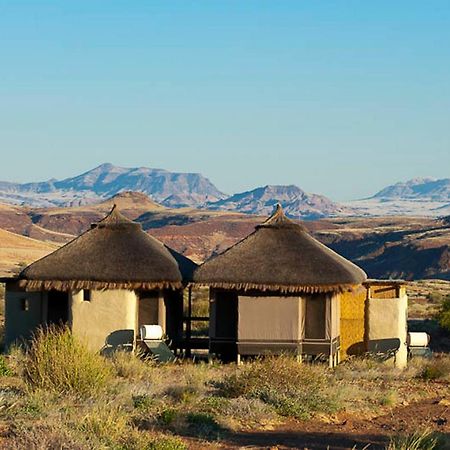 فيلا Twyfelfonteinفي Wilderness Safaris Damaraland Camp المظهر الخارجي الصورة