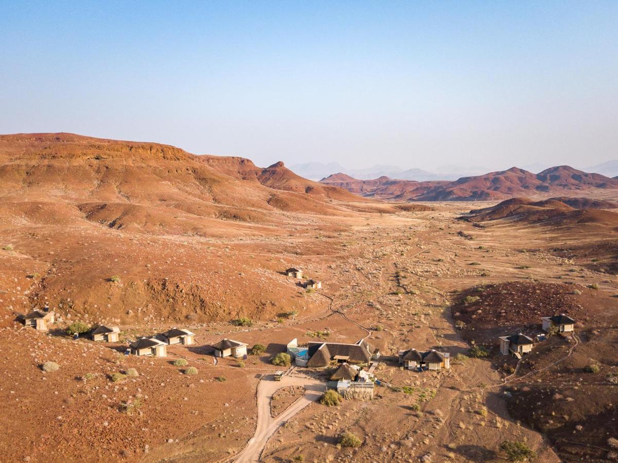 فيلا Twyfelfonteinفي Wilderness Safaris Damaraland Camp المظهر الخارجي الصورة