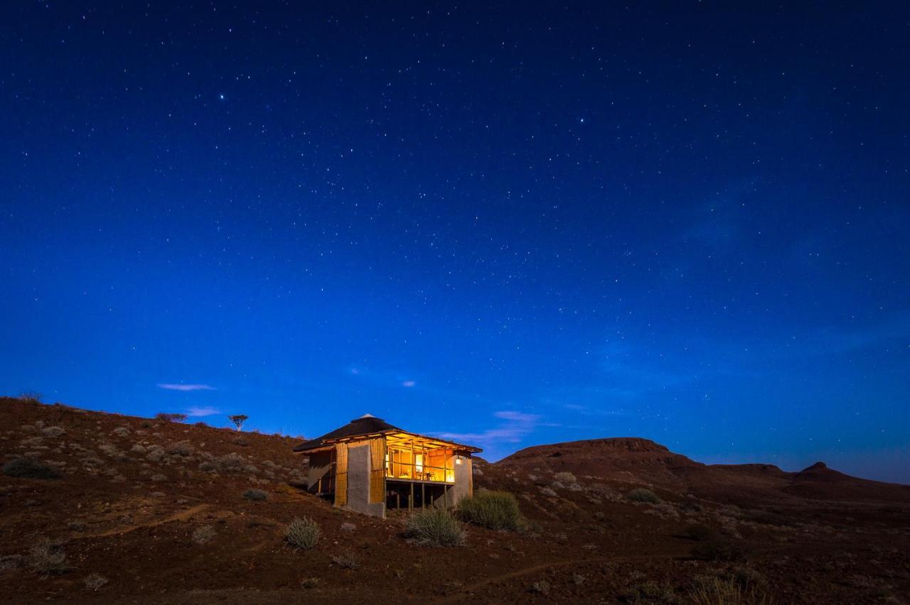 فيلا Twyfelfonteinفي Wilderness Safaris Damaraland Camp المظهر الخارجي الصورة